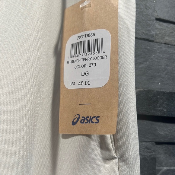 Asics Sweatpants - Picture 2 of 3